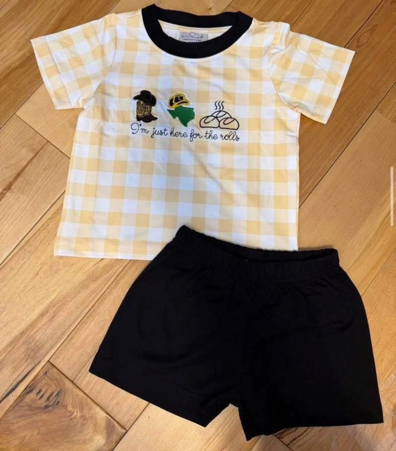 TR Boys Shorts Set